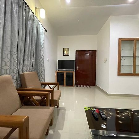 Dream Home Kochi Tripunithura Εξωτερικό φωτογραφία
